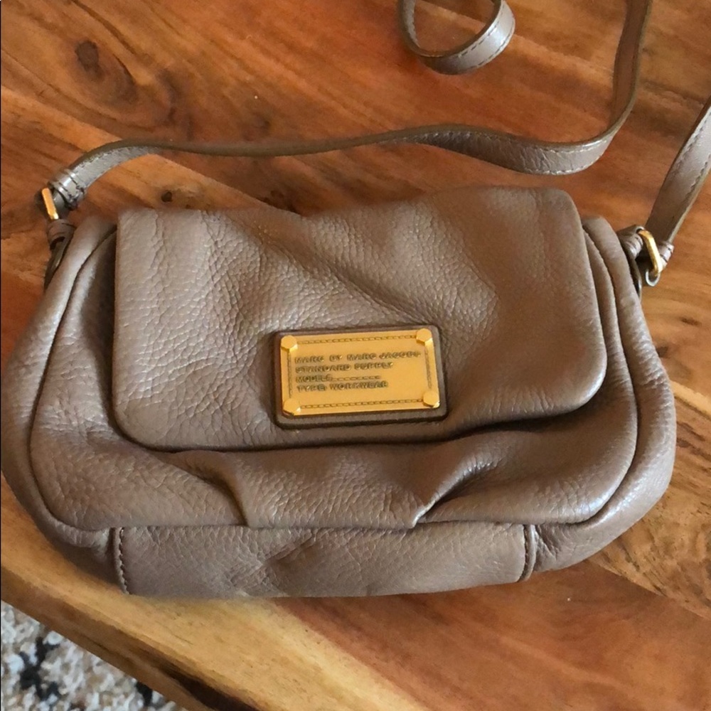 Taupe Leather Marc Jacobs Crossbody